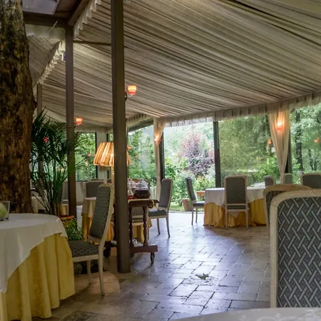 Mon Repos Gospodarstwo wiejskie *